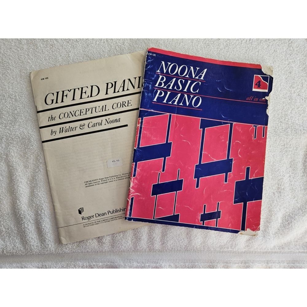 Vintage Noona Basic Piano Km126 & Gifted Pianist The Conceptual Core Km105